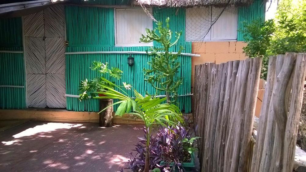 Mayan Hostel Канкун Экстерьер фото