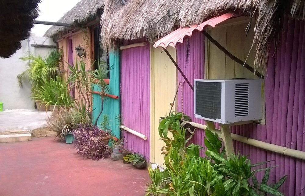Mayan Hostel Канкун Экстерьер фото