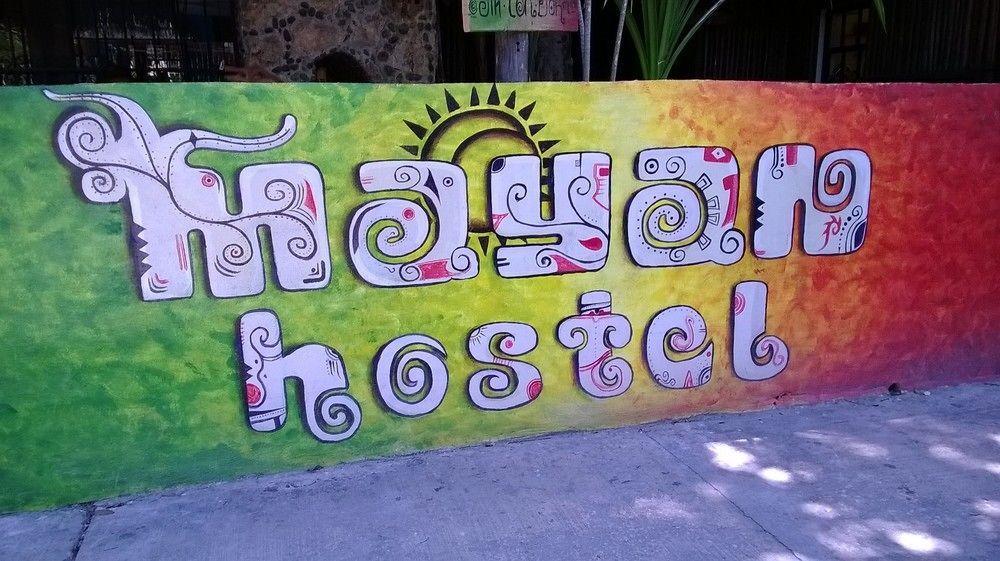 Mayan Hostel Канкун Экстерьер фото