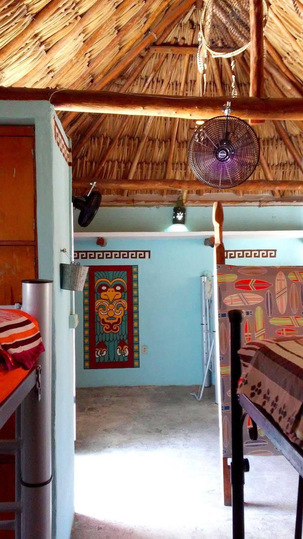 Mayan Hostel Канкун Экстерьер фото