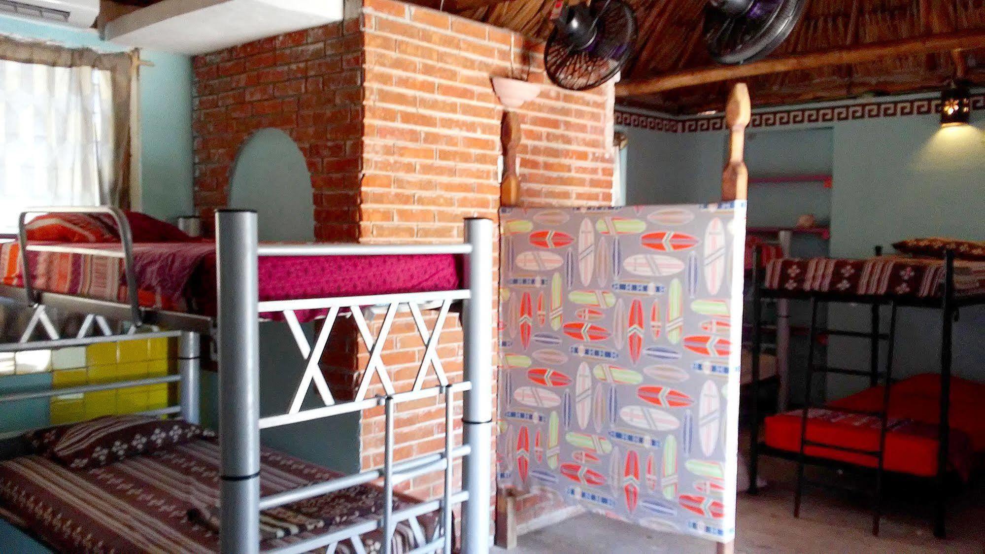 Mayan Hostel Канкун Экстерьер фото