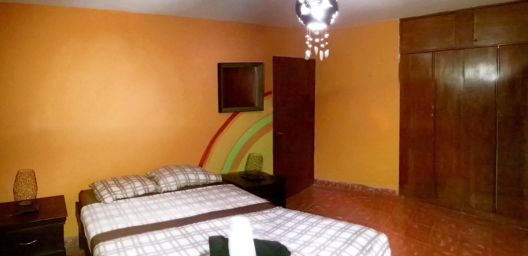 Mayan Hostel Канкун Экстерьер фото