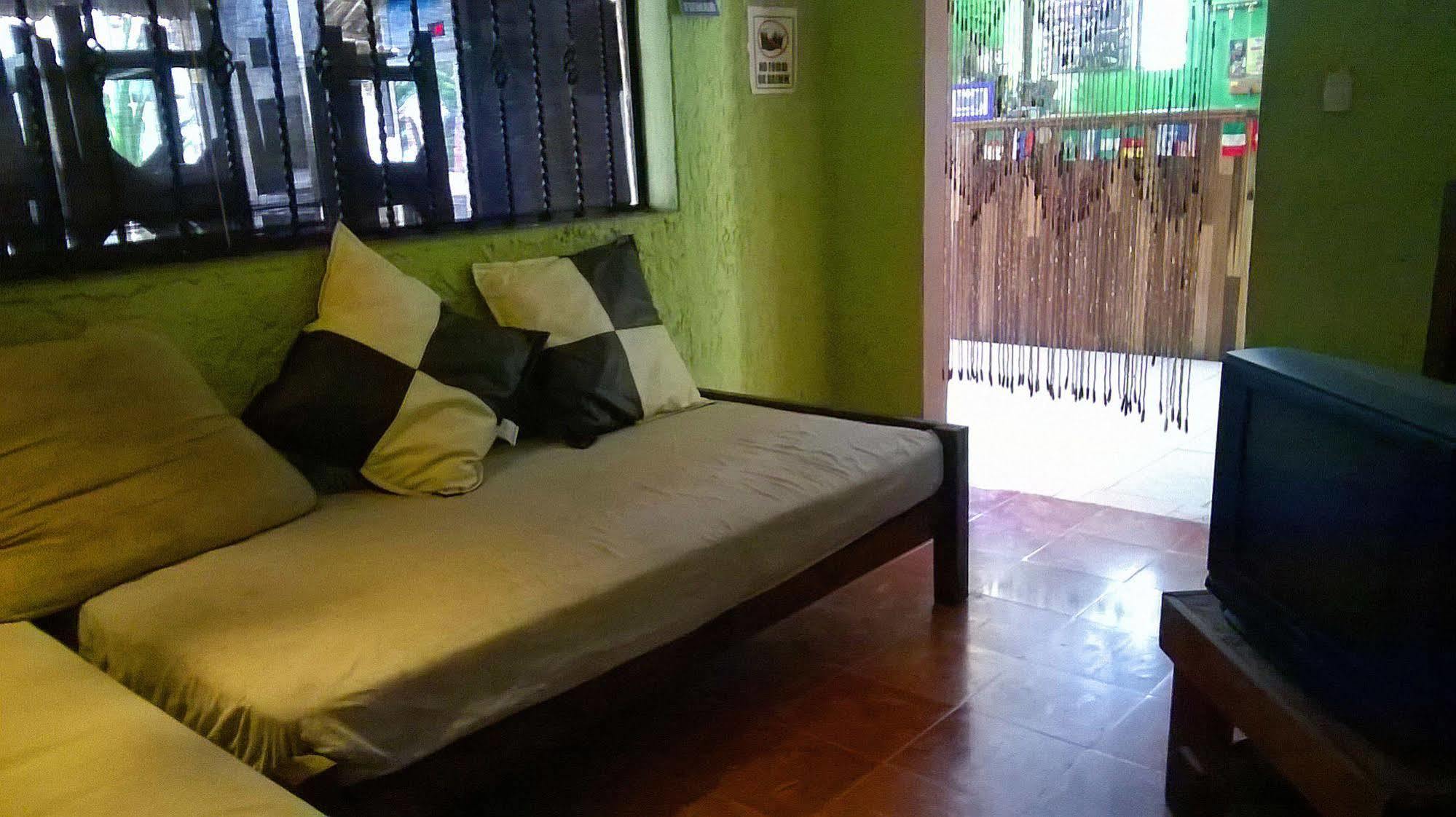 Mayan Hostel Канкун Экстерьер фото